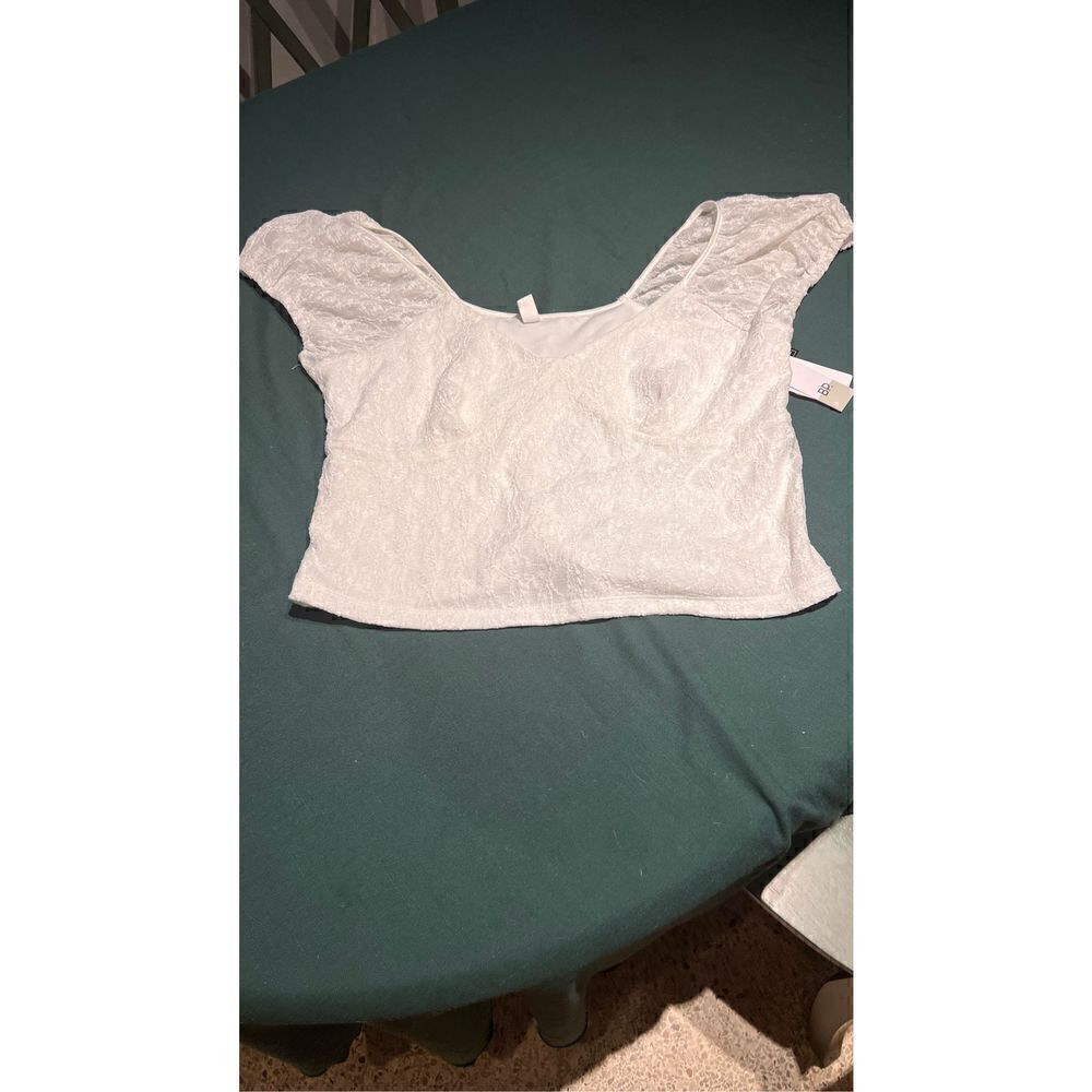 BP WHITE LACE SWEATHEART CROP TOP SIZE 1X NEW WITH TAGS